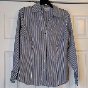 Ladies Worthington Blouse